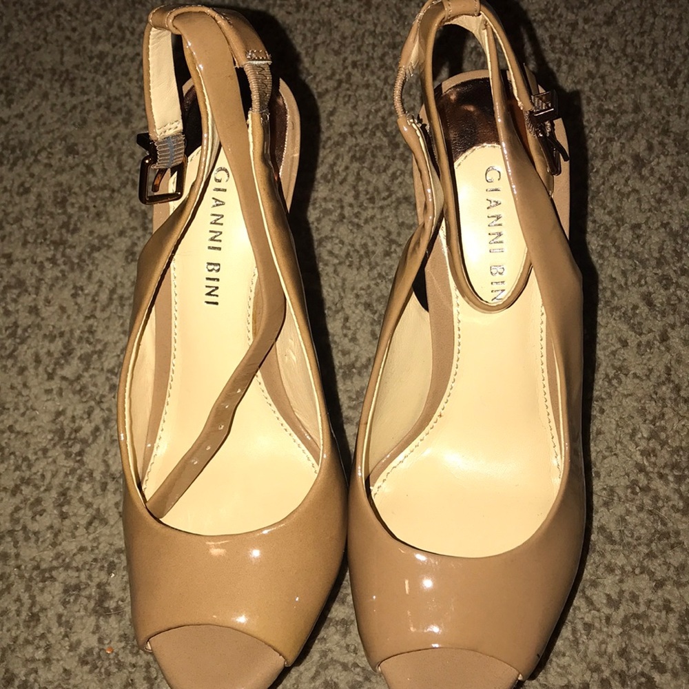 Sexy wedge shoe